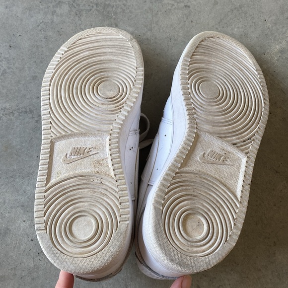 Nike Court Vision Sneakers - Picture 4 of 8